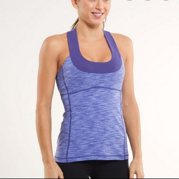 lululemon athletica Tops - Lululemon Scoop neck tank